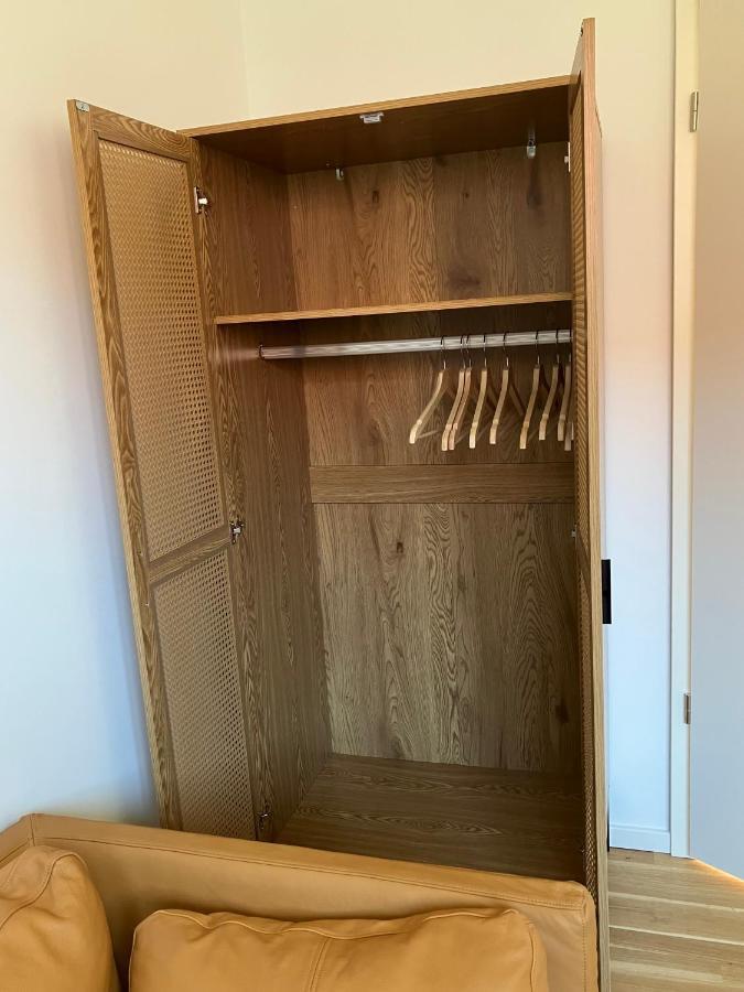 Apartment Louis, Barrierefrei, Mit Kuche Und Terrasse In Der Neuen Wohnanlage Buchholzer Grun Hannover